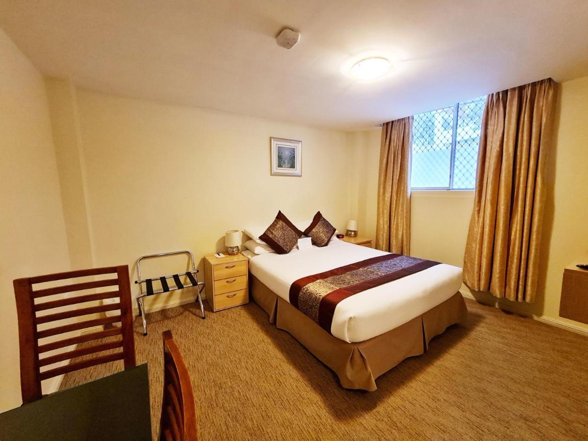 Twin Towers Inn Сидни Екстериор снимка